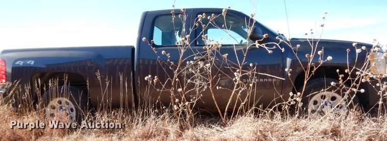 image for item DH8813 2010 Chevrolet Silverado 1500  pickup truck