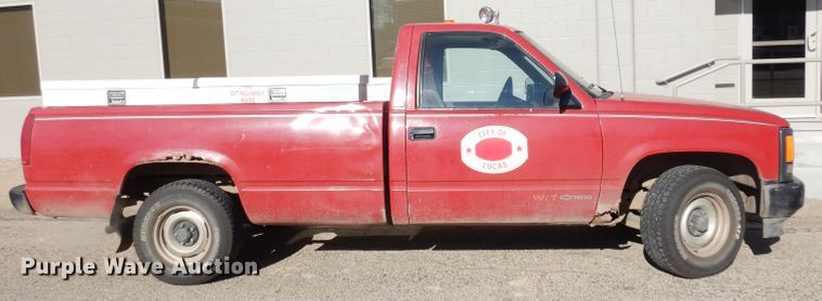 image for item DH8831 1991 Chevrolet Cheyenne 1500  pickup truck