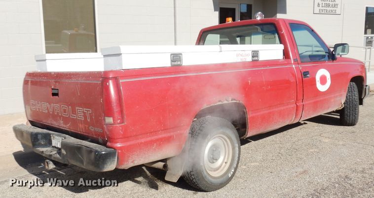 image for item DH8831 1991 Chevrolet Cheyenne 1500  pickup truck