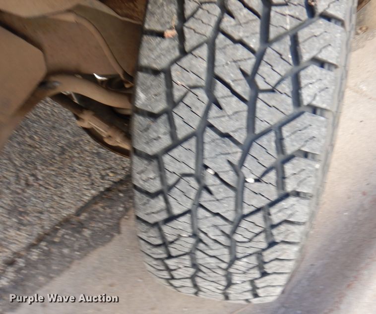 image for item DH8831 1991 Chevrolet Cheyenne 1500  pickup truck