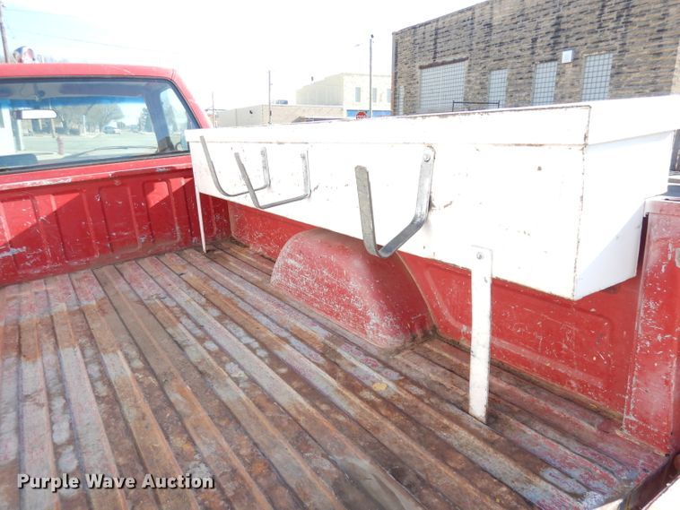 image for item DH8831 1991 Chevrolet Cheyenne 1500  pickup truck