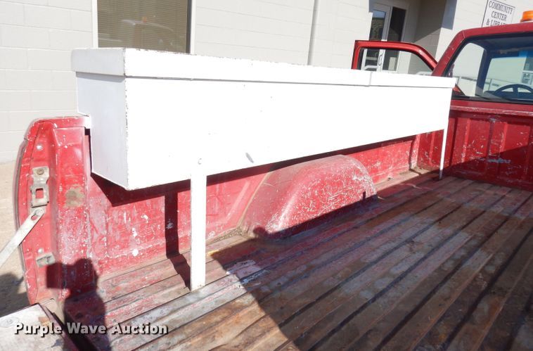 image for item DH8831 1991 Chevrolet Cheyenne 1500  pickup truck