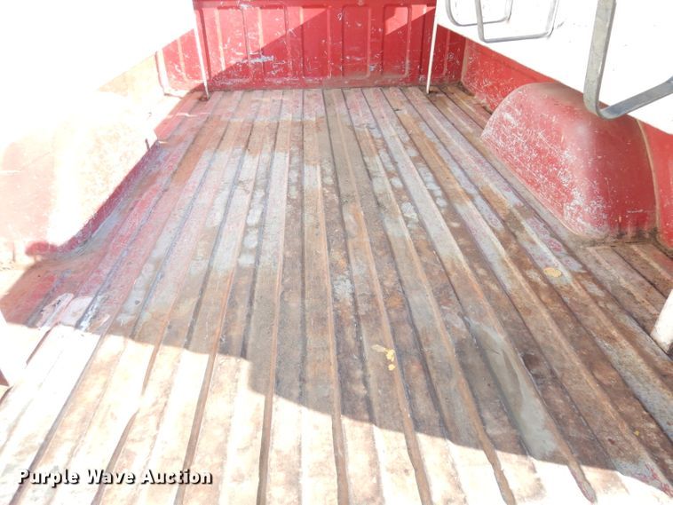 image for item DH8831 1991 Chevrolet Cheyenne 1500  pickup truck