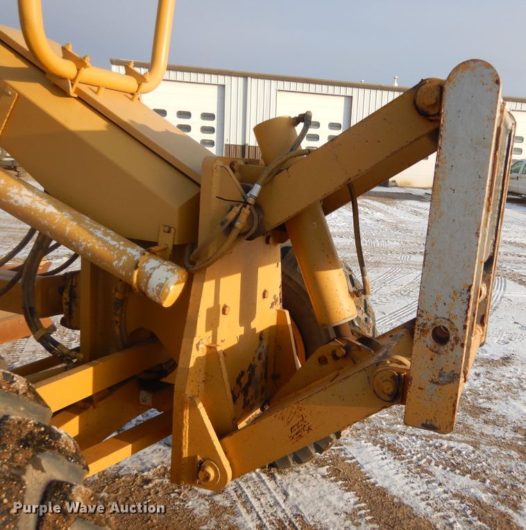 image for item DK3470 2007 Caterpillar 140H  motor grader