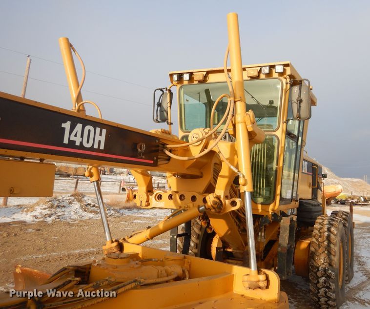 image for item DK3470 2007 Caterpillar 140H  motor grader