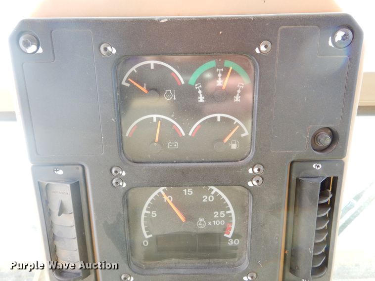 image for item DK3470 2007 Caterpillar 140H  motor grader