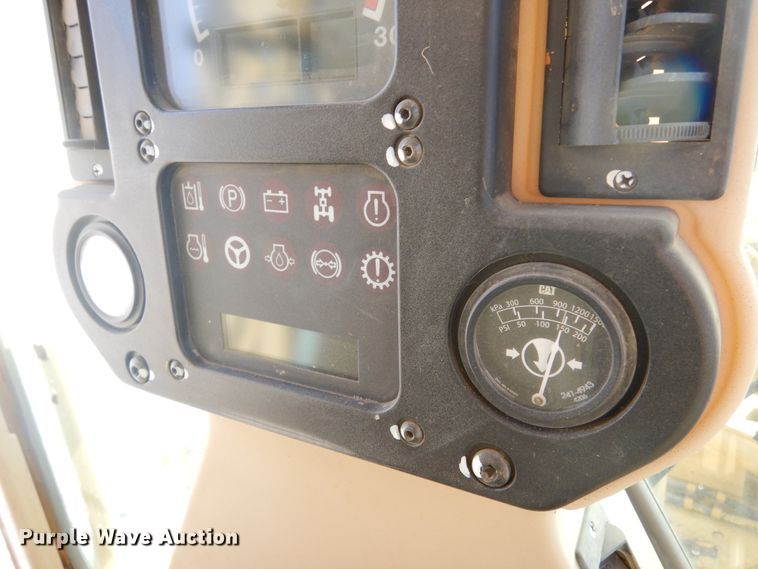 image for item DK3470 2007 Caterpillar 140H  motor grader