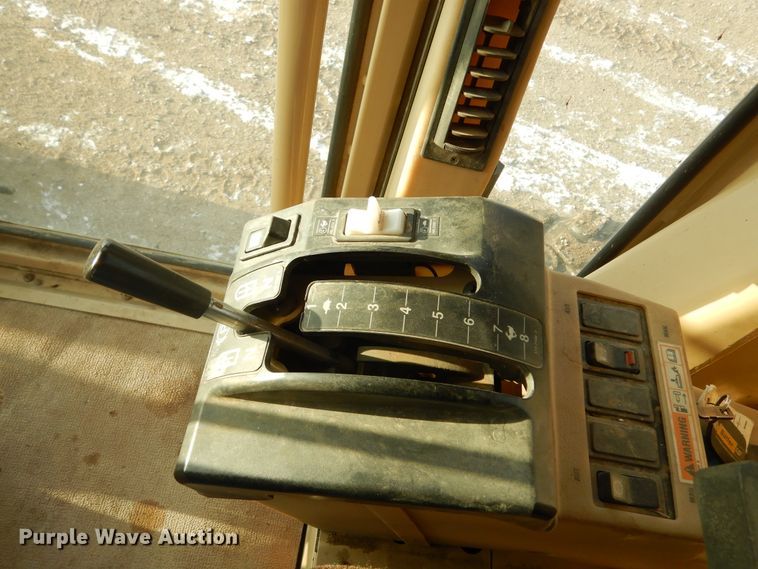 image for item DK3470 2007 Caterpillar 140H  motor grader