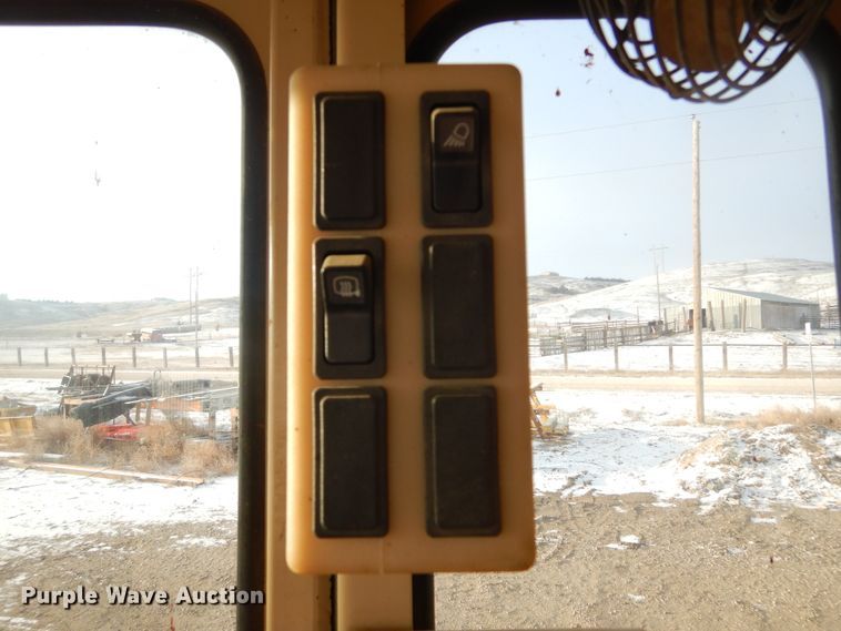 image for item DK3470 2007 Caterpillar 140H  motor grader