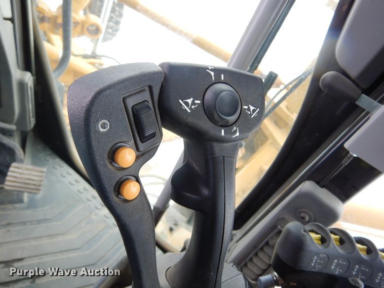 image for item DK3471 2016 Caterpillar 140M3  motor grader