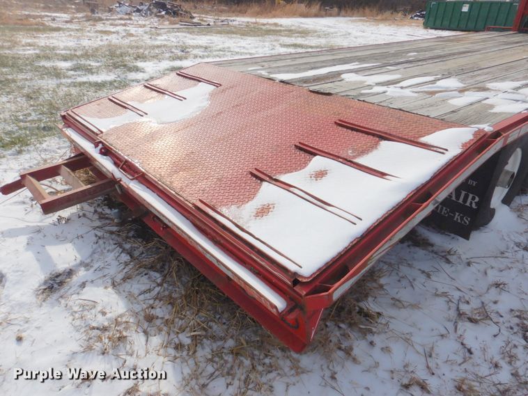 image for item DN2660 1997 Blair  equipment trailer