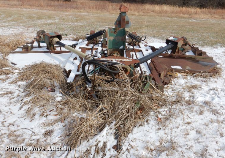 image for item DN2661 2001 Bush Wacker T-180  batwing rotary mower