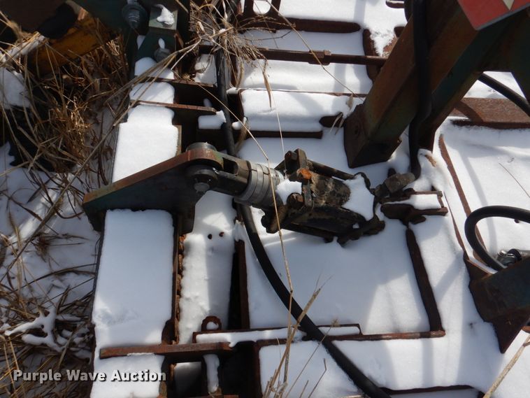 image for item DN2661 2001 Bush Wacker T-180  batwing rotary mower