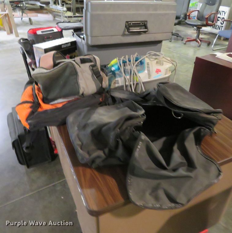 image for item DN7861 Office supplies and equipment