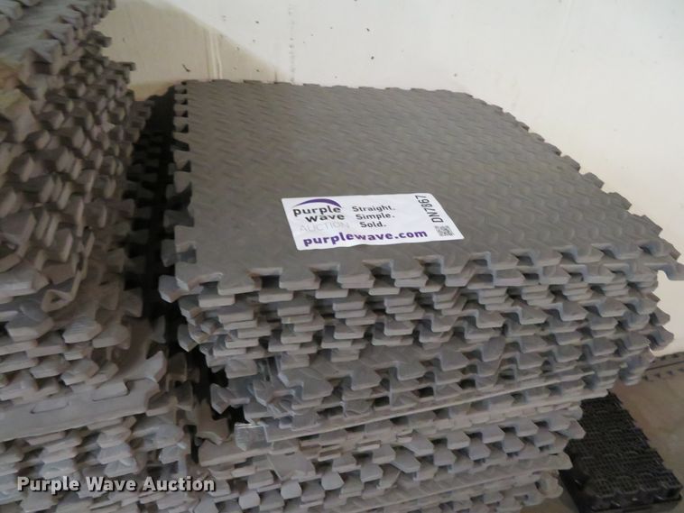 image for item DN7867 Approximately 150 mats