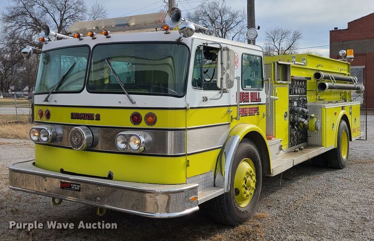 image for item GB9180 1974 Pierce A1823-301  pumper fire truck