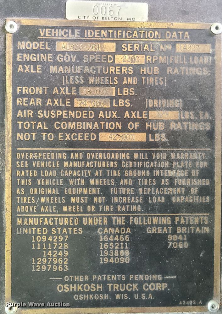 image for item GB9180 1974 Pierce A1823-301  pumper fire truck