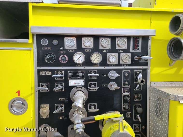 image for item GB9180 1974 Pierce A1823-301  pumper fire truck