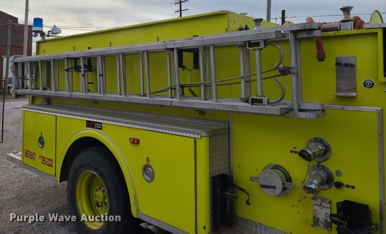 image for item GB9180 1974 Pierce A1823-301  pumper fire truck