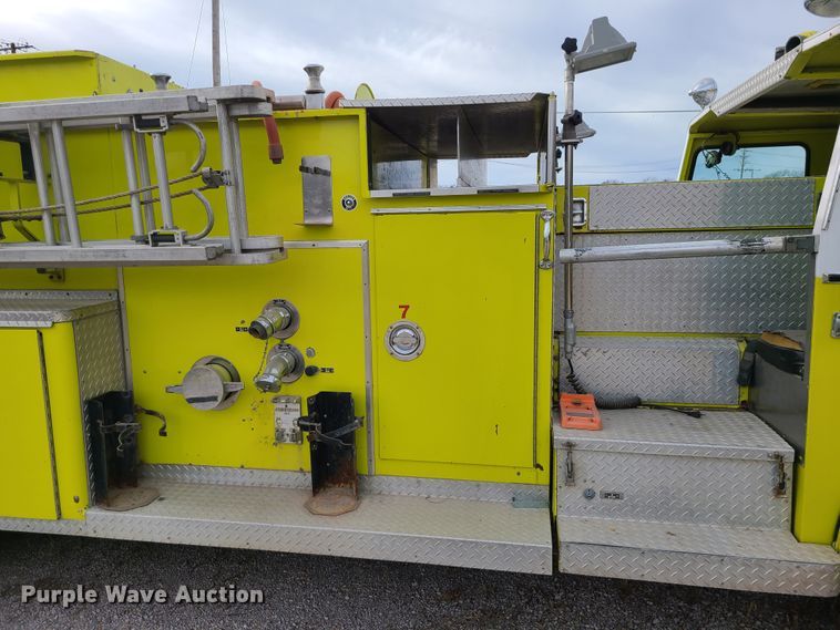 image for item GB9180 1974 Pierce A1823-301  pumper fire truck