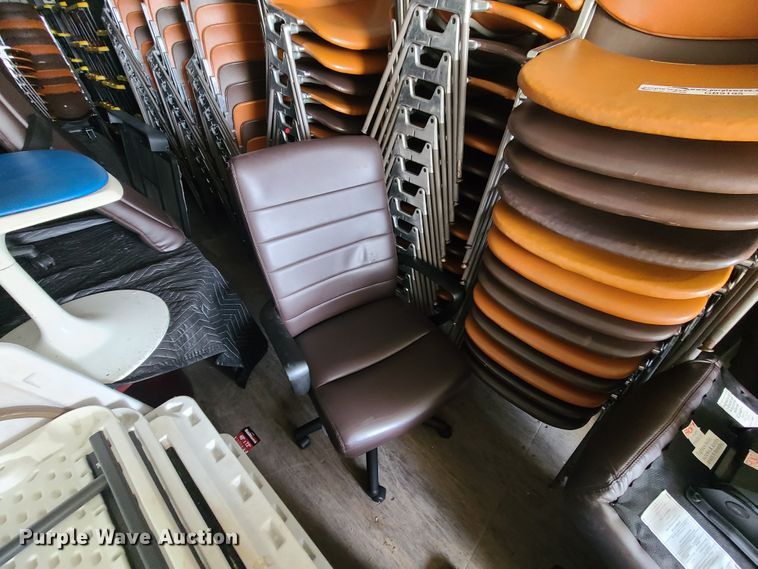 image for item GB9195 Approximately 137 chairs