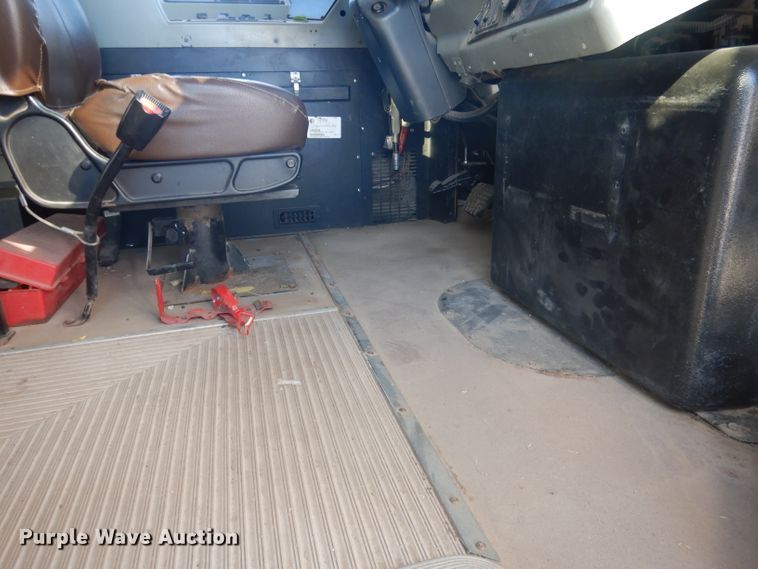 image for item HU9375 2008 Blue Bird Vision  school bus