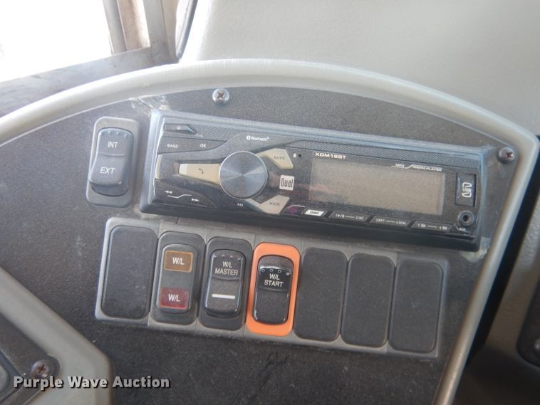 image for item HU9375 2008 Blue Bird Vision  school bus