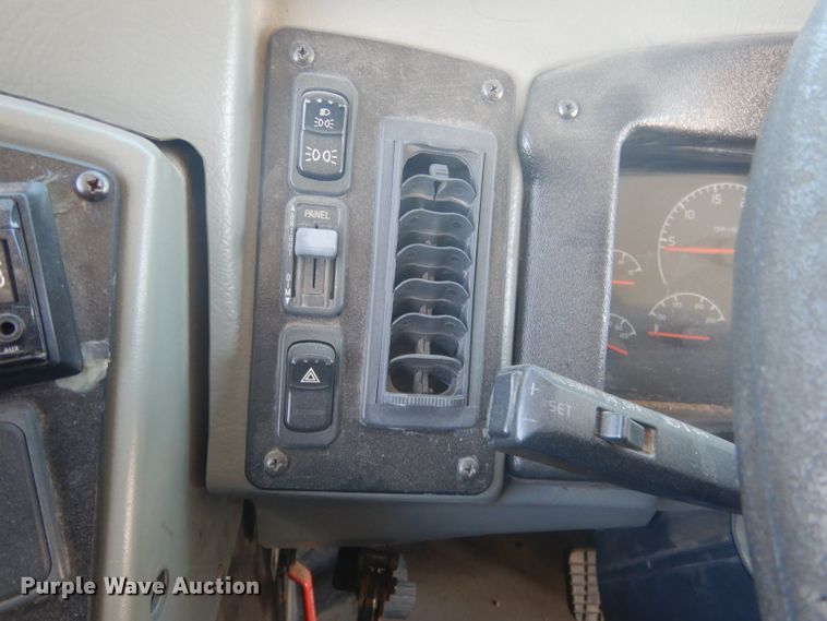 image for item HU9375 2008 Blue Bird Vision  school bus