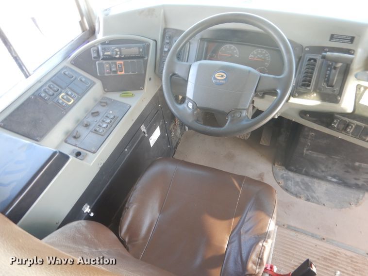 image for item HU9375 2008 Blue Bird Vision  school bus