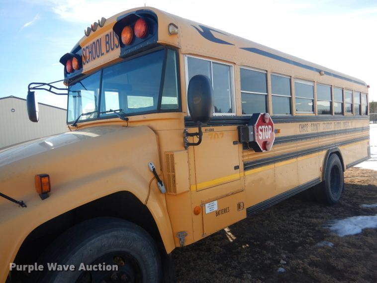 image for item HU9375 2008 Blue Bird Vision  school bus