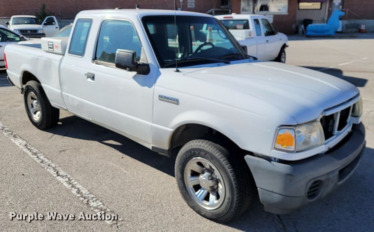 image for item ID9235 2011 Ford Ranger  SuperCab pickup truck