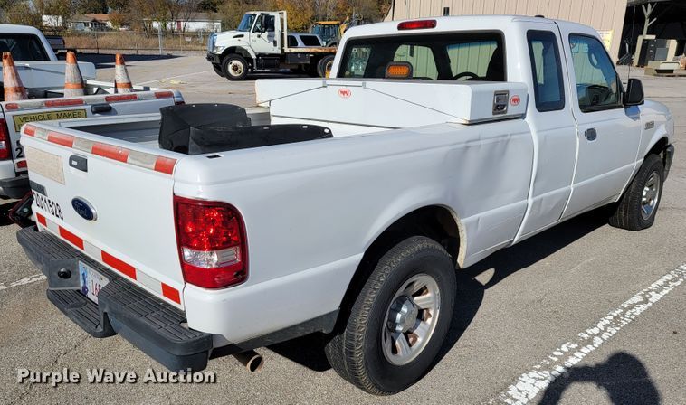 image for item ID9235 2011 Ford Ranger  SuperCab pickup truck