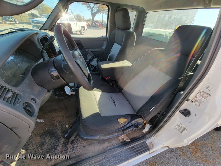 image for item ID9235 2011 Ford Ranger  SuperCab pickup truck