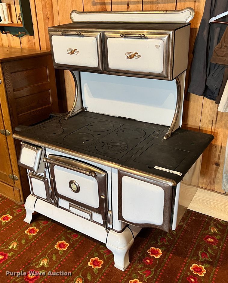 image for item ID9643 Copper Clad  stove