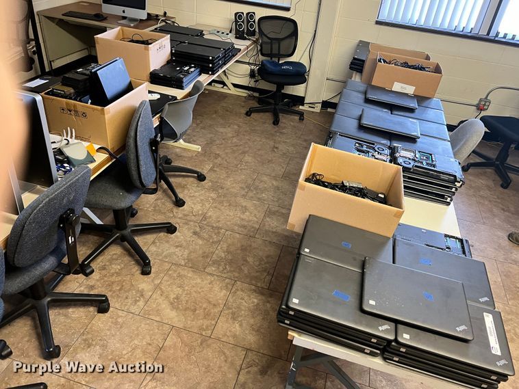 image for item ID9649 (133) Lenovo ThinkPad laptops