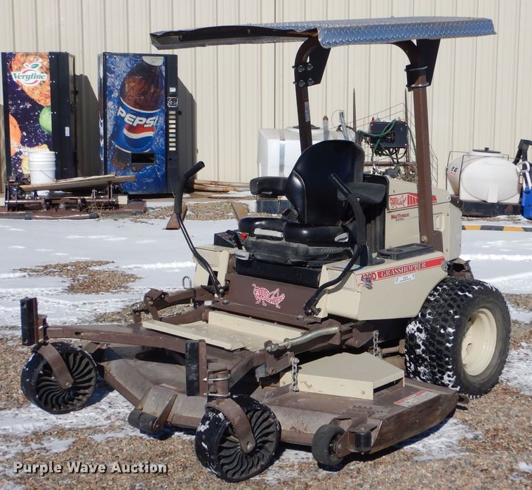 image for item IE9526 2013 Grasshopper 430D  ZTR lawn mower