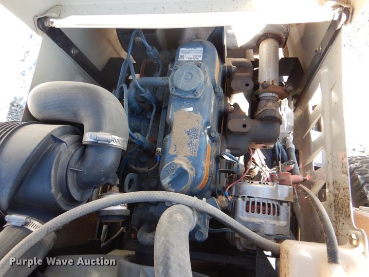 image for item IE9526 2013 Grasshopper 430D  ZTR lawn mower