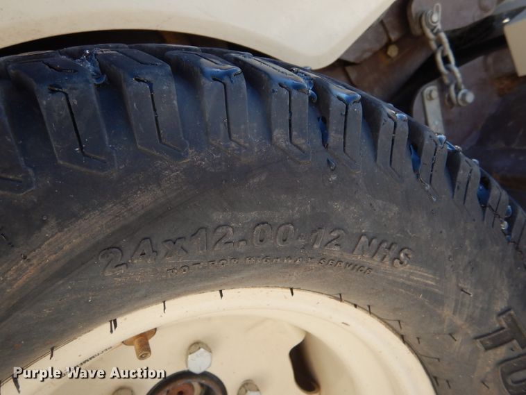 image for item IE9526 2013 Grasshopper 430D  ZTR lawn mower