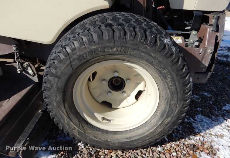 image for item IE9526 2013 Grasshopper 430D  ZTR lawn mower