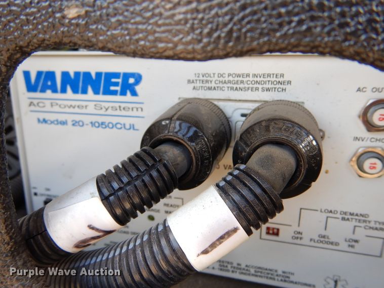 image for item IE9533 2008 Ford E450 Super Duty  ambulance