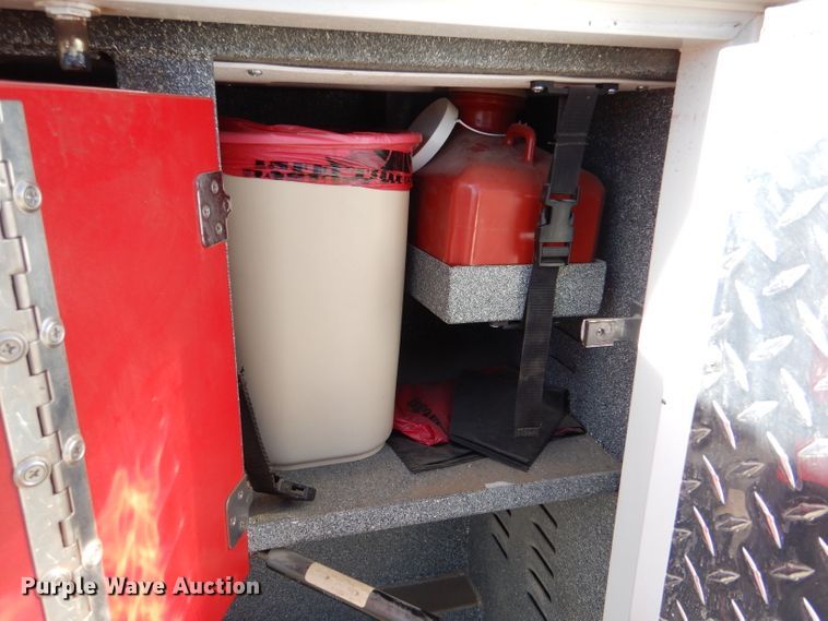 image for item IE9533 2008 Ford E450 Super Duty  ambulance