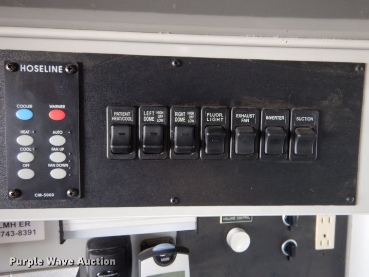 image for item IE9533 2008 Ford E450 Super Duty  ambulance