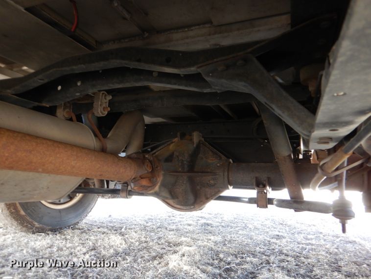 image for item IE9533 2008 Ford E450 Super Duty  ambulance