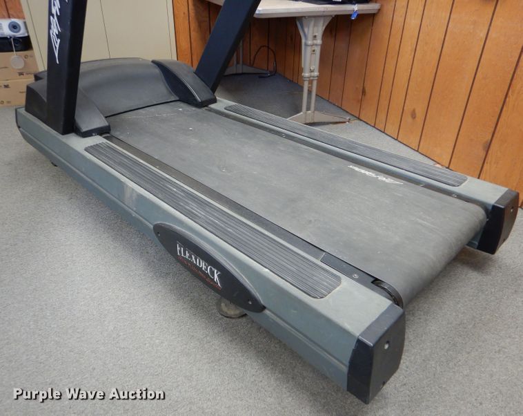 image for item IE9535 Life Fitness TR95S treadmill