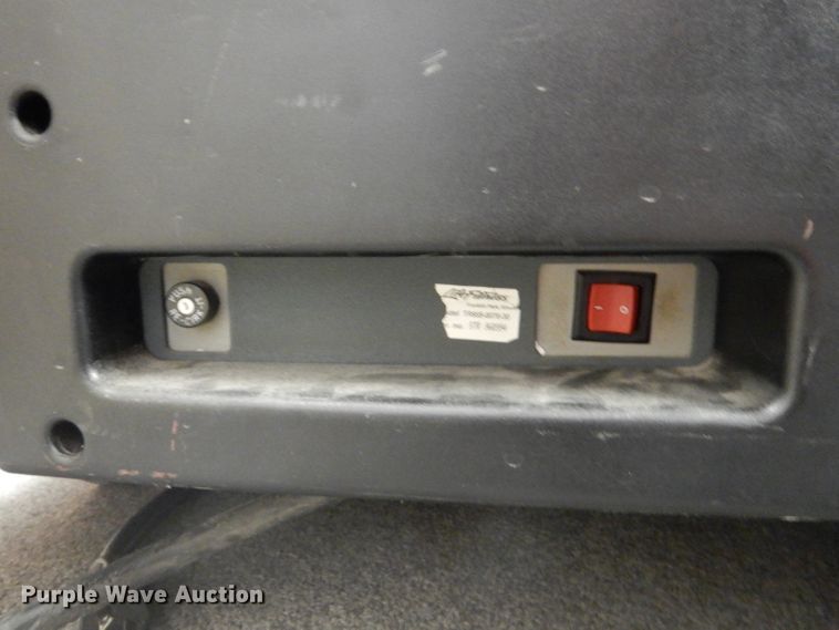 image for item IE9535 Life Fitness TR95S treadmill