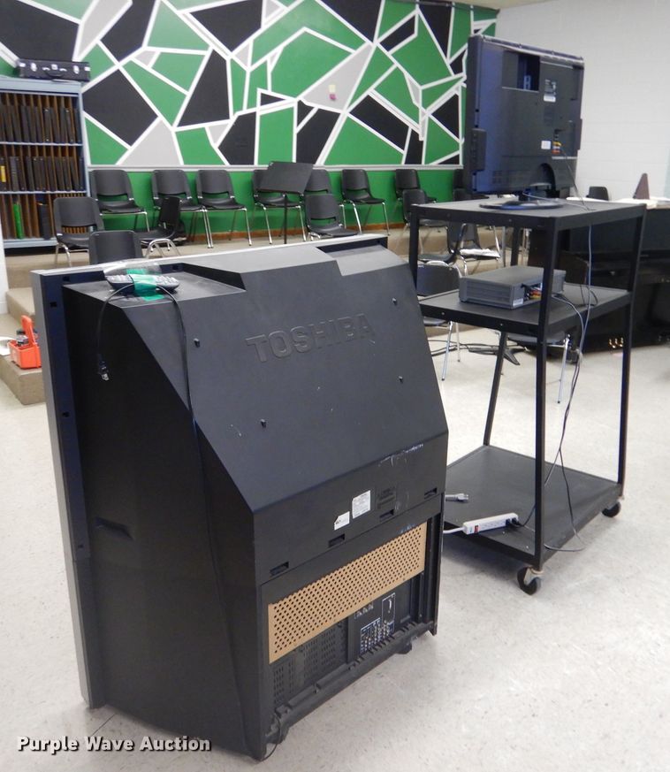 image for item IE9536 (2) televisions