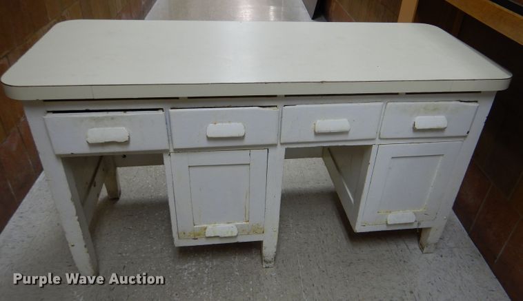 image for item IE9537 (3) wood desks