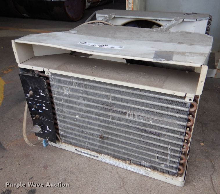 image for item IE9539 (2) AC units