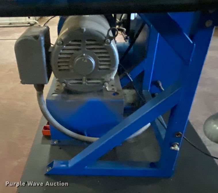 image for item IG9524 Quincy QGD-40  air compressor