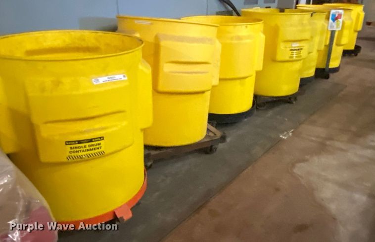 image for item IG9531 (8) containment drums